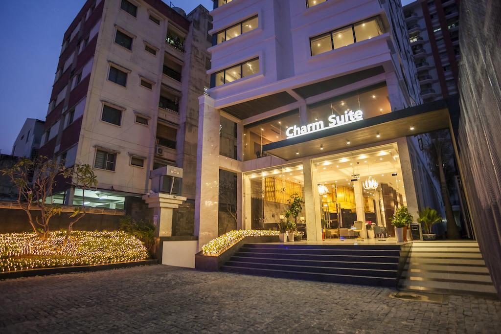 Charm Suite Residence Saigon Bandar Ho Chi Minh Luaran gambar