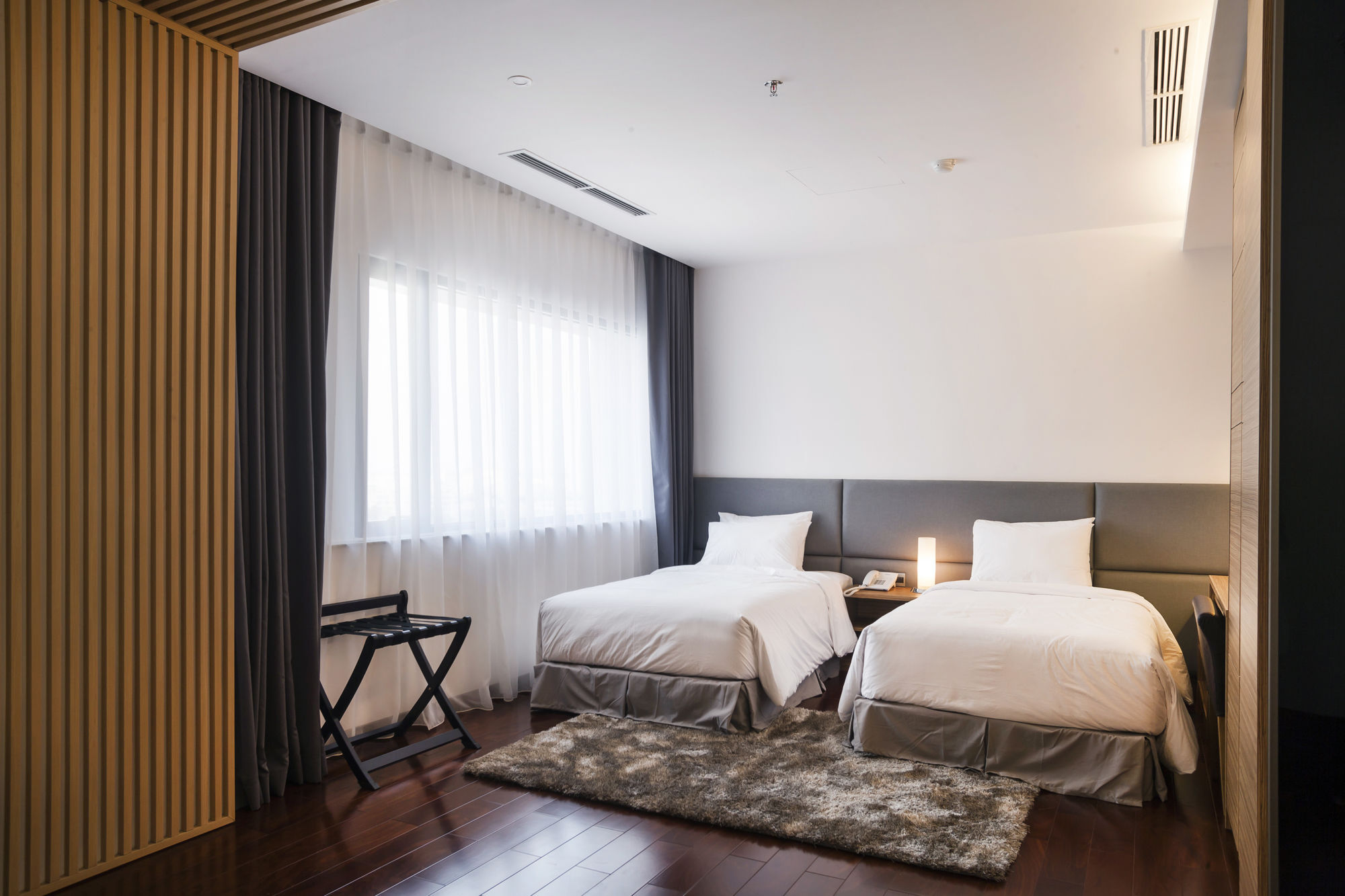 Charm Suite Residence Saigon Bandar Ho Chi Minh Luaran gambar